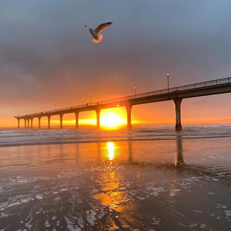 Sea Air And Sandy Beach, Beautiful 1 Bed 1 Bath Christchurch Buitenkant foto